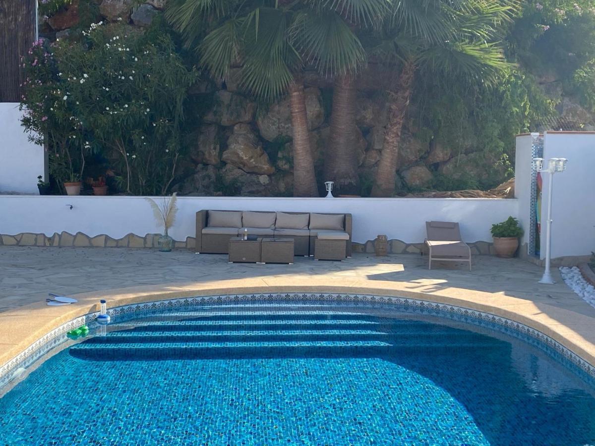 Villa Alhambra - Dale A Tu Familia Las Vacaciones Y El Descanso Que Se Merecen Кальпе Экстерьер фото